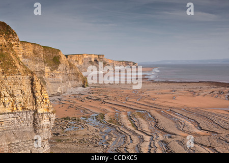 À l'échelle Traeth Bach * 1963 : ouverture intégrale de sorcière y sur la côte de Glamorgan au Pays de Galles. Banque D'Images