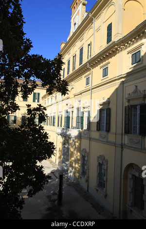 Une vue latérale du palais ducal du Parco Ducale de Parme, en Italie. Banque D'Images