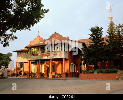 Coucher du soleil à Stadthuys en Dutch Square à Melaka en Malaisie en Extrême-Orient Asie du sud-est. Billet d'histoire Banque D'Images