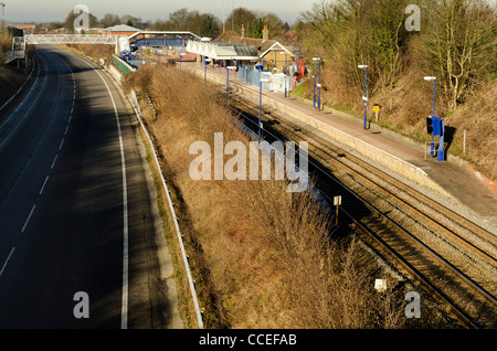 Vue aérienne de la gare et de la ligne de Chiltern Wendover contourner une413 Argent Banque D'Images