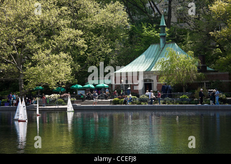 De l'eau conservatoire dans Central Park, New York City Banque D'Images