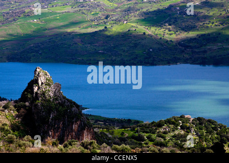 Le lac Lago di Catania, Sicile, Italie, Europe Banque D'Images