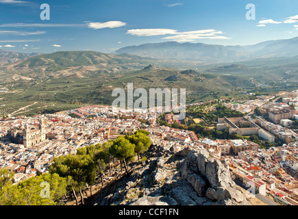 Vue de la ville de Jaén, Andalousie, Espagne du château de Santa Catalina Banque D'Images