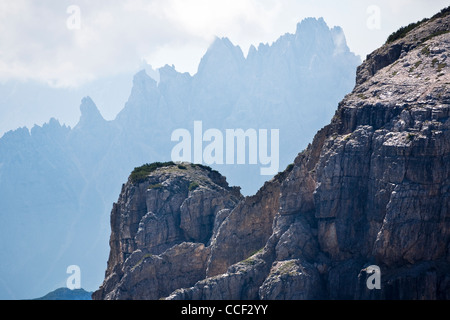 Vues des Cadini di Misurina vu de Tre Cime di Lavaredo, dans l'Italien cols alpins Banque D'Images