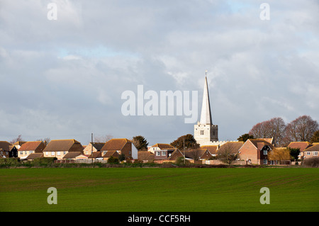 Le clocher d'une église dans le village de Hoo Saint Werburgh dans le Kent Banque D'Images