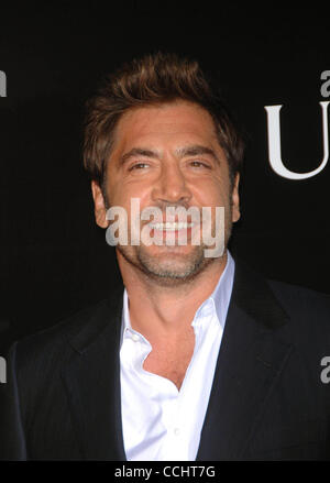 15 déc., 2010 - Hollywood, Californie, États-Unis - Javier Bardem lors de la première de la nouvelle animation des curiosités touristiques de BIUTIFUL, tenue à la Directors Guild of America Theatre, le 14 décembre 2010, à Los Angeles , ca.. K67021MGE.(Image Crédit : © Michael Germana/Globe Photos/ZUMAPRESS.com) Banque D'Images