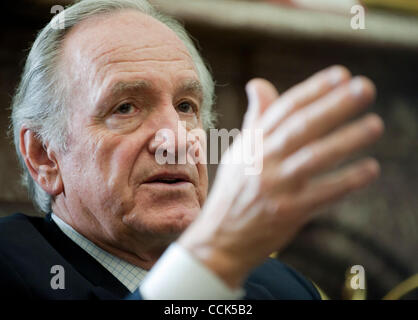 30 nov., 2010 - Washington, District of Columbia, États-Unis - Le Sénateur Tom Harkin (D-IA) parle à la presse au sujet de la sécurité alimentaire Projet de loi qui a été adopté par le Sénat le mardi. (Crédit Image : ©/ZUMAPRESS.com) Marovich Pete Banque D'Images