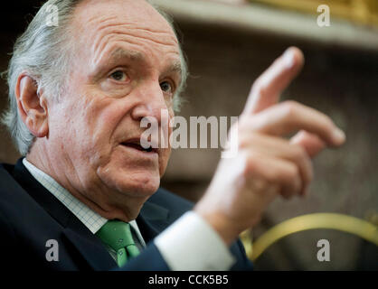 30 nov., 2010 - Washington, District of Columbia, États-Unis - Le Sénateur Tom Harkin (D-IA) parle à la presse au sujet de la sécurité alimentaire Projet de loi qui a été adopté par le Sénat le mardi. (Crédit Image : ©/ZUMAPRESS.com) Marovich Pete Banque D'Images