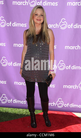 Nov 13, 2010 - Los Angeles, Californie, USA - Acteur MARISA COUGHLAN arrivant à la 5e édition de la célébration de la marche des bébés de déjeuner tenu à l'hôtel des 4 saisons. (Crédit Image : © Lisa O'Connor/ZUMApress.com) Banque D'Images