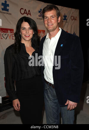 LAUREN GRAHAM ET PETER KRAUSE arrive pour la 8e conférence annuelle "actes d'Amour" à l'appui de sensibilisation à l'autisme au CAA. (Crédit Image : © Lisa O'Connor/ZUMApress.com) Banque D'Images