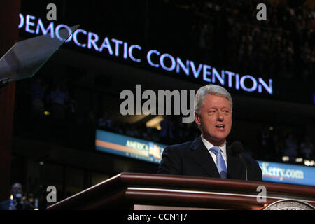 Jul 26, 2004 ; Boston, MA, USA ; l'ancien Président Bill Clinton à la Convention nationale démocrate de 2004 tenue au Centre de la flotte. Banque D'Images