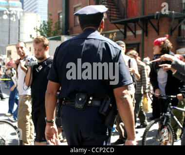 27 juillet 2004 - New York, New York, États-Unis - Boston Massachusetts toutes les manifestations autour de Boston pour la Convention Nationale Démocratique . / 07/27/2004.K38527BC(Image Crédit : Â© Bruce Cotler/Photos/ZUMAPRESS.com) Globe Banque D'Images