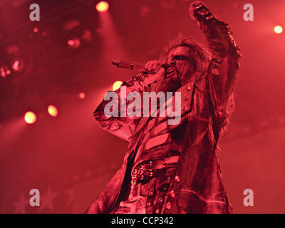 20 octobre 2010 - Nashville, Tennessee, États-Unis - Rob Zombie il se produit au cours de l'Halloween Hootenanny au Municipal Auditorium de Nashville, Tennessee, le 20 octobre 2010. (Crédit Image : © Amy Harris/ZUMApress.com) Banque D'Images