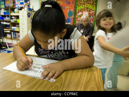 13 octobre 2010 - Woodstock, GA, USA - Bascomb Elementary School Les élèves ayant des besoins particuliers du syndrome de Down. (Crédit Image : © Robin Nelson/ZUMAPRESS.com) Banque D'Images