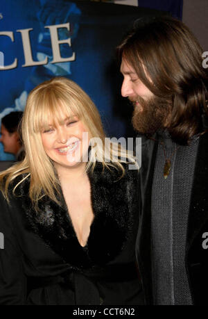 2 février 2004 - Hollywood, Californie, États-Unis - K34986EG.MIRACLE PREMIÈRE MONDIALE AU EL CAPITAN THEATRE, à Hollywood, Californie .02/02/2004. /E.G.I./ 2004.KATE HUDSON ET CHRIS ROBINSON(Image Crédit : Â© Ed Geller/Globe Photos/ZUMAPRESS.com) Banque D'Images