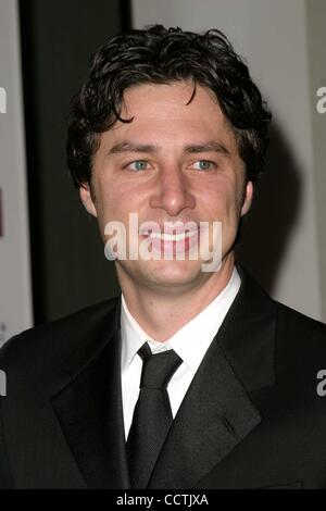 18 octobre 2004 - Hollywood, Californie, États-Unis - K39828EG.LA 8E ÉDITION DU FESTIVAL DU FILM DE HOLLYWOOD HOLLYWOOD AWARDS GALA QUI SE TIENDRA AU Beverly Hilton Hotel à Beverly Hills, Californie .10/18/2004. /E.G.I./ 2004.Britney Spears ZACH (crédit Image : Â© Ed Geller/Globe Photos/ZUMAPRESS.com) Banque D'Images