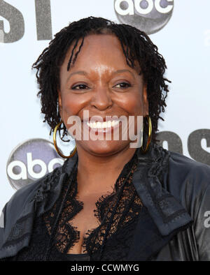 13 mai 2010 - Westwood, Californie, USA - l'Acteur L. SCOTT CALDWELL arrivant à la vivre : la célébration finale' a tenu à Royce Hall, UCLA. (Crédit Image : © Lisa O'Connor/ZUMA Press) Banque D'Images