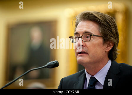 Apr 13,2010 - Washington, District de Columbia USA - l'acteur Kyle MacLachlan témoigne à l'American Advocates for the Arts House Appropriations Committee Audience à Washington, DC.(Image Crédit : © Pete Marovich/ZUMA Press) Banque D'Images