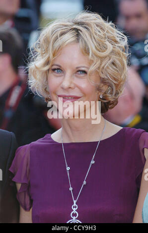 Meg Ryan assiste à la Premiere Biutiful au Palais des festivals au cours de la 63e Banque D'Images