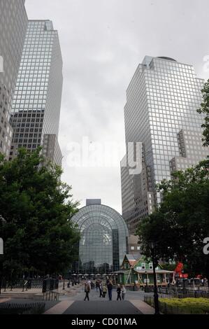 Le 19 mai 2010 - Manhattan, New York, USA - Le centre financier mondial. Selon une source de l'application de la loi accusé Faisal Shahzad Times Square bomber complote suivi des attaques terroristes sur Grand Central Terminal et le World Financial Center. (Crédit Image : Â© Bryan Smith/ZUMA Press) RESTRICTIO Banque D'Images