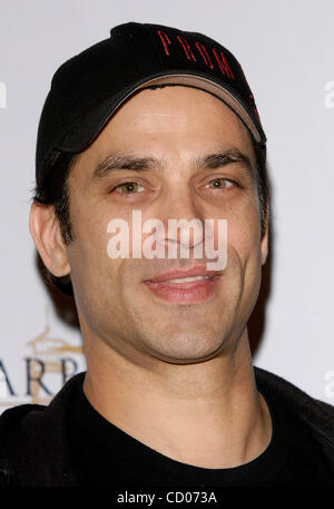 1 mars, 2008 ; Commerce, CA, USA ; acteur JOHNATHON SCHAECH au 6th Annual World Poker Tour Invitational au Commerce Casino. Crédit obligatoire : Photo par Vaughn Youtz/ZUMA Press. (©) Copyright 2007 par Vaughn Youtz. Banque D'Images