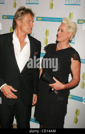 24 avril 2008 - Hollywood, Californie, États-Unis - J13319CHW.12e REMISE ANNUELLE DES PRIX PRISME .BEVERLY HILLS HOTEL, LOS ANGELES, CALIFORNIE 04-24-2008.BRIGITTE NIELSEN ET Dolph Lundgren (crédit Image : Â© Clinton Wallace/Globe Photos/ZUMAPRESS.com) Banque D'Images