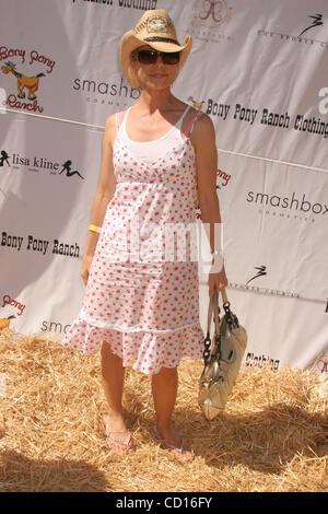 22 juin 2008 - Hollywood, Californie, États-Unis - J13394CHW.DR FRANK RYAN'S WESTERN ROUND UP ET BARBECUE AU PROFIT DE LA FONDATION BONY PONY RANCH PONEY RANCH .BONY, Malibu, CA .06/22/08.CHERYL HINES (crédit Image : Â© Clinton Wallace/Globe Photos/ZUMAPRESS.com) Banque D'Images