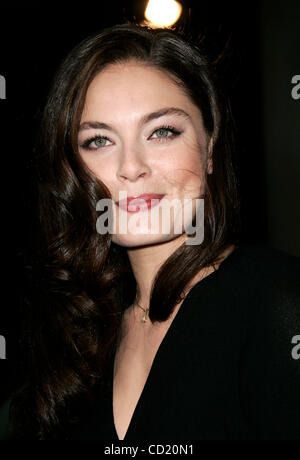 Nov 9, 2008 - Hollywood, Californie, USA - Actrice ALEXA DAVALOS arrivant à AFI Film Festival Soirée de clôture première de 'Defiance' tenue à l'Cinerama Dome Theatre. (Crédit Image : © Lisa O'Connor/ZUMA Press) Banque D'Images