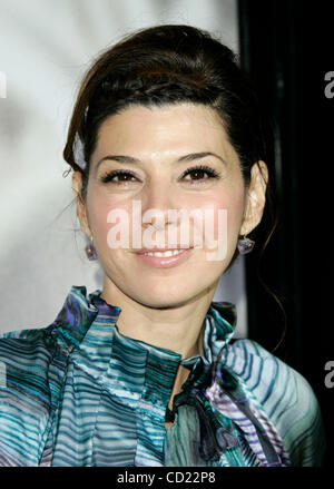 Nov 13, 2008 - Los Angeles, Californie, USA - actrice Marisa Tomei arrivant à la 'Milk' Los Angeles Premiere tenue à l'Academy of Motion Pictures. (Crédit Image : © Lisa O'Connor/ZUMA Press) Banque D'Images