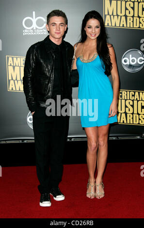 Nov 23, 2008 - Los Angeles, Californie, USA - JESSE MCCARTNEY arrivant à l'America Music Awards, qui a eu lieu au Nokia Theater. (Crédit Image : © Lisa O'Connor/ZUMA Press) Banque D'Images