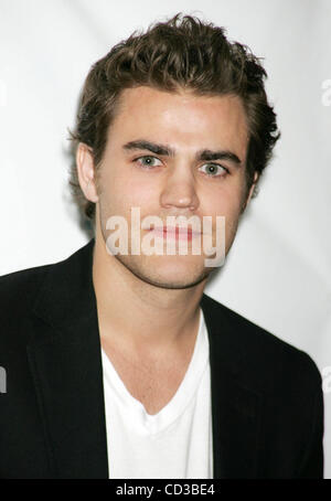 Apr 24, 2008 - New York, NY, USA - l'Acteur PAUL WESLEY au New York premiere de 'killer' tenue à l'AMC 19e théâtre St tenue pendant le Tribeca Film Festival. (Crédit Image : © Nancy/Kaszerman ZUMA Press) Banque D'Images