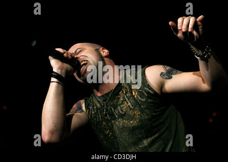 (04/27/2008 : Tampa, FL) TP   DOYEN 287130 BONJOVI 6 DESCRIPTION : Ancien finaliste d'American Idol en prestation au Chris Daughtry St. Pete Times Forum le 27 avril 2008. photo par ATOYIA DEANS | fois Résumé : Daughtry et Bon Jovi jouent la Pete Times Forum le dimanche 27 avril. Nous aimerions photos o Banque D'Images