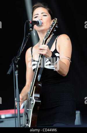 9 août 2008 - Baltimore, Maryland, USA - KT Tunstall musicien il se produit dans le cadre de l'édition 2008 du Festival de musique de Virgin Mobile, qui se déroule à la Pimlico Race Course. Les deux jours du festival permettra d'attirer plus de 40 000 fans de musique à voir une variété de agit sur trois étapes. Copyri Banque D'Images