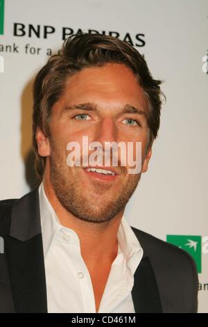 21 août 2008 - New York, New York, États-Unis - K59566ML.La ''BNP PARIBAS TASTE OF TENNIS'' À L'hôtel W NEW YORK- NEW YORK New York 08-21-2008. - HENRIK LUNDQVIST(Image Crédit : Â© Mitchell Levy/Photos/ZUMAPRESS.com) Globe Banque D'Images