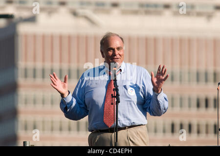 Octobre 04, 2008 - Philadelphia, PA, USA-Gouverneur ED RENDELL à rock pour changer les concerts (crédit Image : (c) Ricky Fitchett/ZUMA Press) Photographe : Ricky Fitchett Source : Ricky Fitchett Titre : photographe Contrat Crédit : ZUMA Press Ville : Philadelphie State : PA Pays : USA Catégorie ent, la politique Banque D'Images