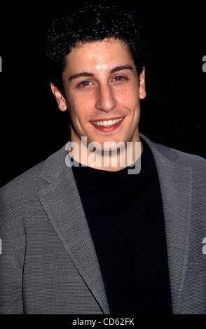 24 juillet 2003 - Hollywood, Californie, États-Unis - J7843PR.AMERICAN WEDDING PREMIERE AT UNIVERSAL STUDIOS CINÉMA, CA.07/24/2003. / / 2003.JAOSN BIGGS(Image Crédit : Â© Phil Roach/Photos/ZUMAPRESS.com) Globe Banque D'Images