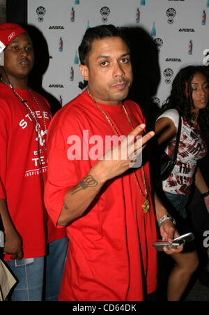 27 août 2003 - New York, New York, États-Unis - K32453RM. SD08/27/2003..SO SO DEF LES MTV Video Music Awards AU ROY PARTI LIEBENTHAL'S POP BURGER , NYC..BENZINO.(Image Crédit : Â© Rick Mackler/Photos/ZUMAPRESS.com) Globe Banque D'Images