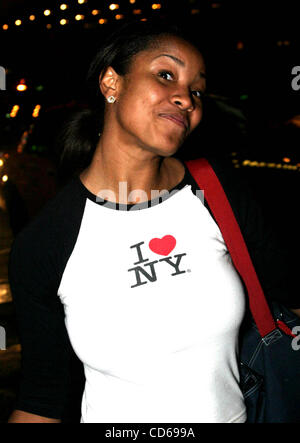 28 septembre 2003 - New York, New York, États-Unis - K33094RM.SHAUNTAY HINTON dans midtown après avoir quitté sa classe par intérim 09/28/2003.(Image Crédit : Â© Rick Mackler/Photos/ZUMAPRESS.com) Globe Banque D'Images