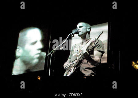 Apr 27, 2008 - Indio, California, USA - JACK JOHNSON effectue live at the 2008 Coachella Valley Music & Arts Festival (crédit Image : © Jason Murray/A-Frame/ZUMAPRESS.com) Banque D'Images