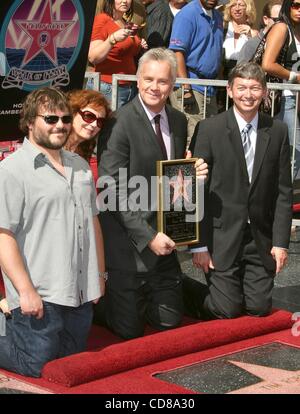 10 Oct 2008 - Los Angeles, Californie, USA - l'Acteur TIM ROBBINS avec l'actrice Susan Sarandon et l'acteur Jack Black avec la Chambre de commerce de Hollywood, PRÉSIDENT-DIRECTEUR GÉNÉRAL LERON GUBLER à la 2,371st Hollywood Walk of Fame Star pour TIM ROBBINS qui a eu lieu au Hollywood and Highland complexe. (Crédit Banque D'Images