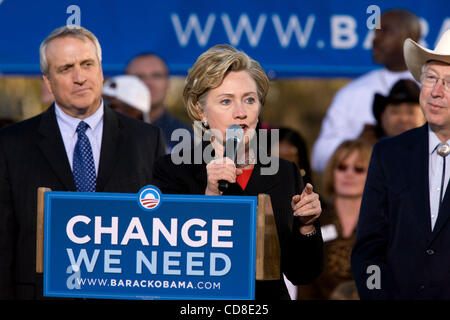 24 Oct 2008 - Highlands Ranch, Colorado, USA - Hillary Clinton parle pendant un rassemblement à Aurora. (Crédit Image : © Beth Schneider/Beth Schneider /ZUMA Press) Banque D'Images