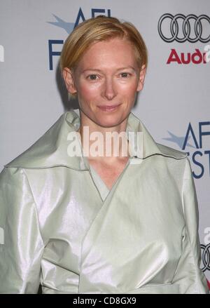 Nov 05, 2008 - Los Angeles, Californie, USA - à l'actrice Tilda Swinton Tilda Swinton Hommage AFI tenue à Sushi Club Archlight au complexe, Hollywood. (Crédit Image : Â© Paul Fenton/ZUMA Press) Banque D'Images