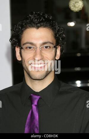 Nov 06, 2008 - Los Angeles, Californie, USA - l'Acteur ADAM TSEKHMAN au AFI Film Festival pour 'The Wrestler' Los Angeles Premiere tenue au Grauman's Chinese Theatre. (Crédit Image : Â© Paul Fenton/ZUMA Press) Banque D'Images