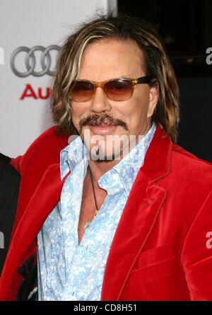 Nov 06, 2008 - Los Angeles, Californie, USA - l'acteur Mickey Rourke à l'AFI Film Festival pour 'The Wrestler' Los Angeles Premiere tenue au Grauman's Chinese Theatre. (Crédit Image : Â© Paul Fenton/ZUMA Press) Banque D'Images