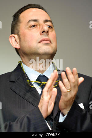 14 juillet 2010 - Bruxelles, BXL, BELGIQUE - membre italien du Parlement européen, Gianni Pittella pendant 'Rome en plein cœur de l'avenir" événement visant à faire connaître la ville de Rome en tant que capitale du tourisme international à Bruxelles, Belgique le 2010-07-14 par Wiktor Dabkowski (crédit Image : © Wiktor D Banque D'Images