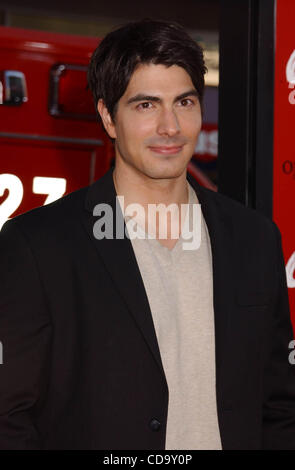 27 juillet 2010 - Hollywood, Californie, États-Unis - Brandon Routh.Premiere de ''Scott Pilgrim Vs. Le monde'' - Arrivées.Grauman's Chinese Theatre, à Hollywood, CA 07-27-2010 . 2010.I15285PR(Image Crédit : © Phil Roach/Photos/ZUMApress.com) Globe Banque D'Images