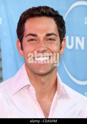 Jul 30, 2010 - Los Angeles, Californie, États-Unis - ZACHARY Levi au cours de l'événement NBC Universal dans le cadre de l'ACT Été presse Tour qui a eu lieu au Beverly Hilton. (Crédit Image : © Lisa O'Connor/ZUMApress.com) Banque D'Images