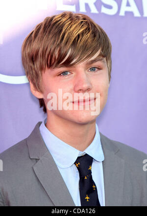 Jul 30, 2010 - Los Angeles, Californie, États-Unis - MILES HEIZER pendant l'événement NBC Universal dans le cadre de l'ACT Summer Press Tour qui a eu lieu au Beverly Hilton. (Crédit Image : © Lisa O'Connor/ZUMApress.com) Banque D'Images