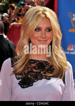 Aug 28, 2010 - Los Angeles, Californie, États-Unis - STEPHANIE PRATT arrive pour la 62e Primetime Emmy Awards show. (Crédit : © Lisa Rose/ZUMApress.com) Banque D'Images