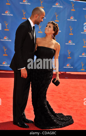 Aug 29, 2010 - Los Angeles, Californie, États-Unis - Tony Parker et EVA LONGORIA arrive pour la 62e Primetime Emmy Awards show. (Crédit : © Lisa Rose/ZUMApress.com) Banque D'Images